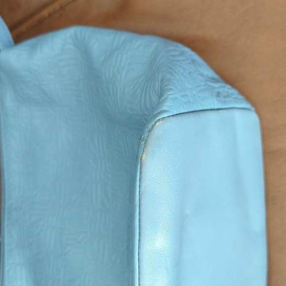 Stone Mountain Shoulder Bag - Picture 12 of 15